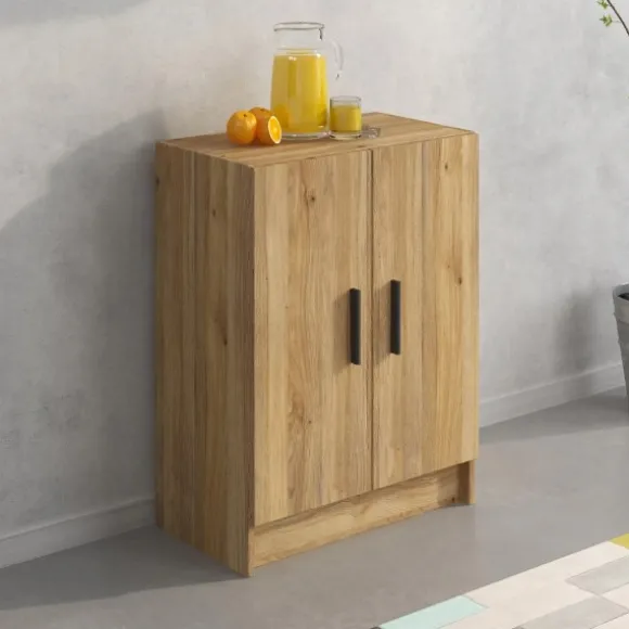 Bajo 2 puertas aura